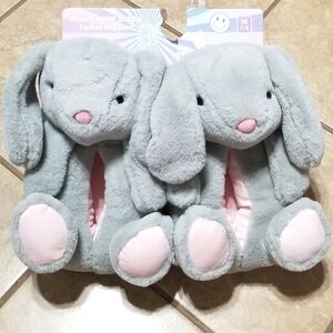 Rainbow Daze Gray Bunny Rabbit Plush Slippers (Medium 7/8)